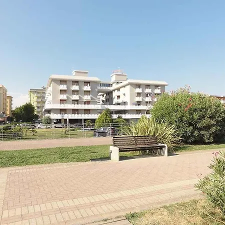 In 37119 Διαμέρισμα Μπιμπιόνε